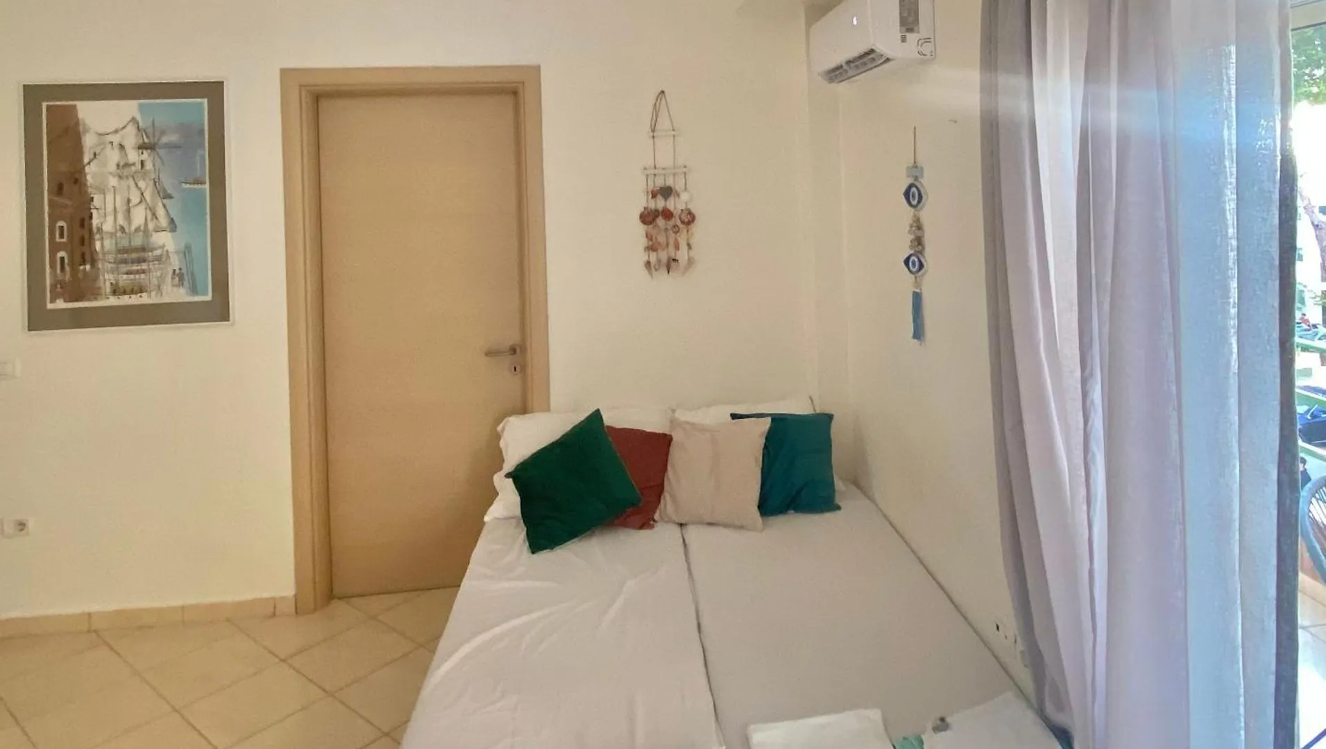 Seaview Apartments Σαράντα